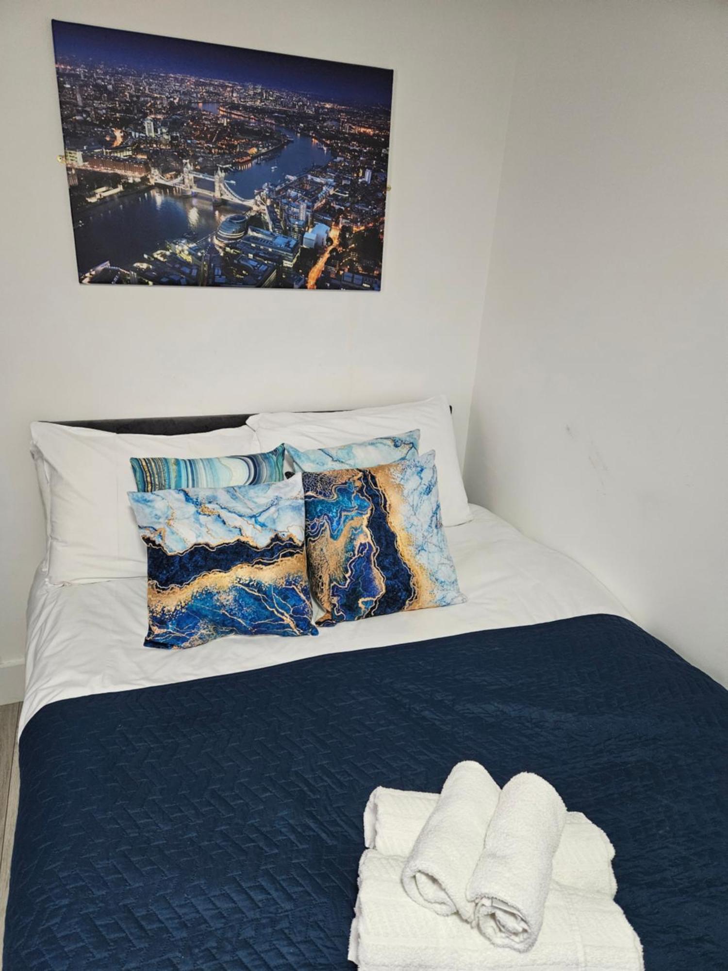 Apartament Cozy Ground-floor Studio, Excellent Access Londra